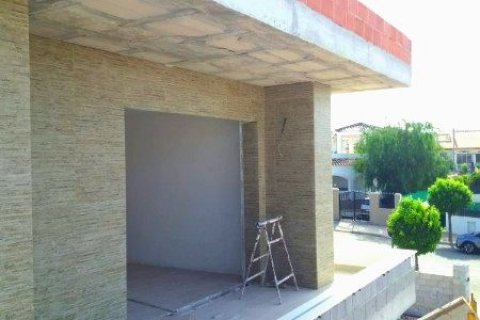 Villa zum Verkauf in Guardamar del Segura, Alicante, Spanien 3 Schlafzimmer, 121 m2 Nr. 43202 - Foto 4