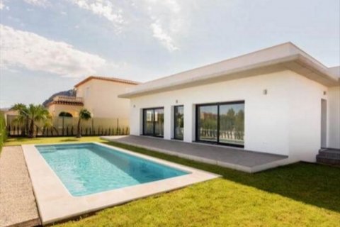 Villa zum Verkauf in Denia, Alicante, Spanien 3 Schlafzimmer, 142 m2 Nr. 45432 - Foto 2