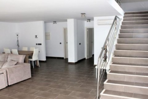 Villa zum Verkauf in Calpe, Alicante, Spanien 4 Schlafzimmer, 201 m2 Nr. 45573 - Foto 5