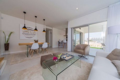 Penthäuser zum Verkauf in Alicante, Spanien 2 Schlafzimmer, 71 m2 Nr. 46069 - Foto 2