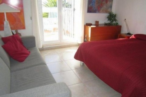 Villa zum Verkauf in Calpe, Alicante, Spanien 5 Schlafzimmer,  Nr. 45577 - Foto 4