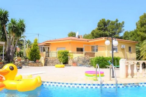 Villa zum Verkauf in Alfaz del Pi, Alicante, Spanien 3 Schlafzimmer, 239 m2 Nr. 41694 - Foto 1