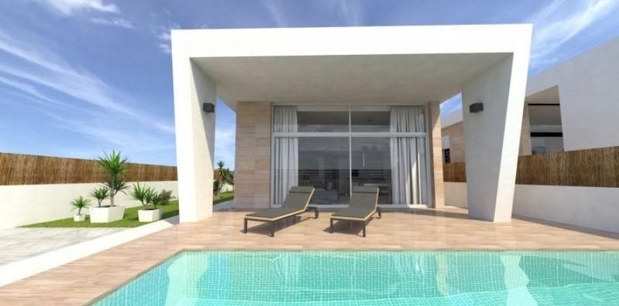 Villa in Torrevieja, Alicante, Spanien 3 Schlafzimmer, 200 m2 Nr. 44937