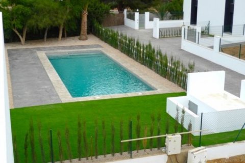 Villa zum Verkauf in Albir, Alicante, Spanien 3 Schlafzimmer, 153 m2 Nr. 46024 - Foto 9