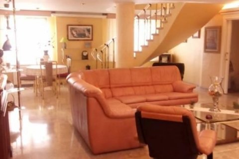 Villa zum Verkauf in Alicante, Spanien 8 Schlafzimmer, 520 m2 Nr. 45701 - Foto 7