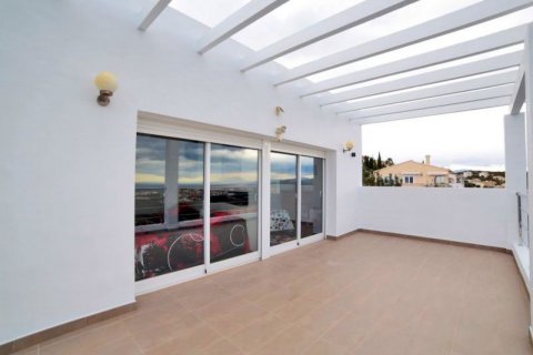 Villa zum Verkauf in Denia, Alicante, Spanien 3 Schlafzimmer, 215 m2 Nr. 42713 - Foto 4