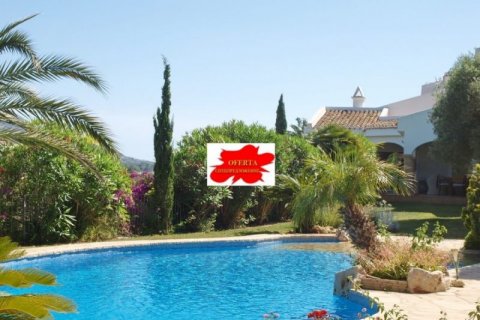 Villa zum Verkauf in Javea, Alicante, Spanien 4 Schlafzimmer, 360 m2 Nr. 45593 - Foto 2