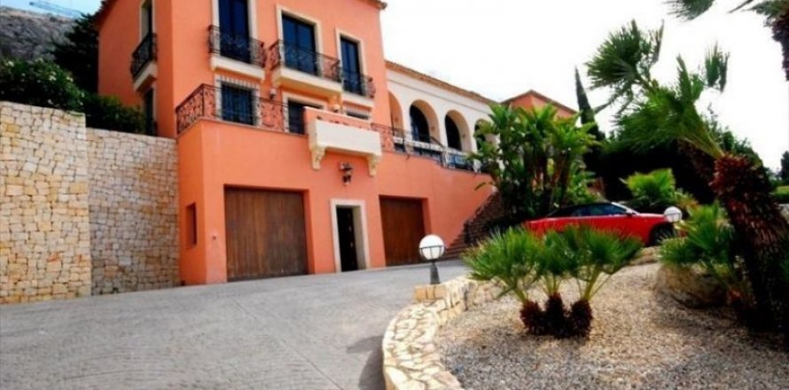 Villa in Altea, Alicante, Spanien 5 Schlafzimmer,  Nr. 45175