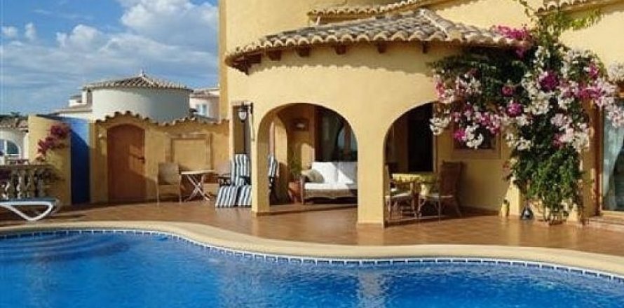 Villa in Cumbre Del Sol, Alicante, Spanien 3 Schlafzimmer, 156 m2 Nr. 44367