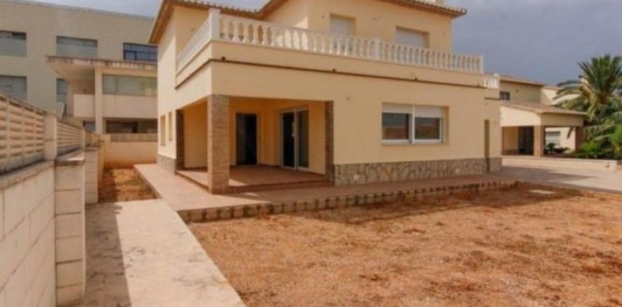 Villa Denia, Alicante, Spanien 4 Schlafzimmer, 305 m2 Nr. 46001