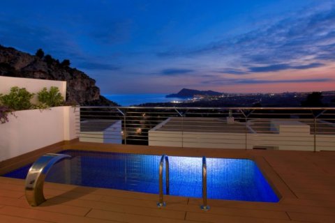 Villa zum Verkauf in Altea, Alicante, Spanien 4 Schlafzimmer, 350 m2 Nr. 43689 - Foto 4