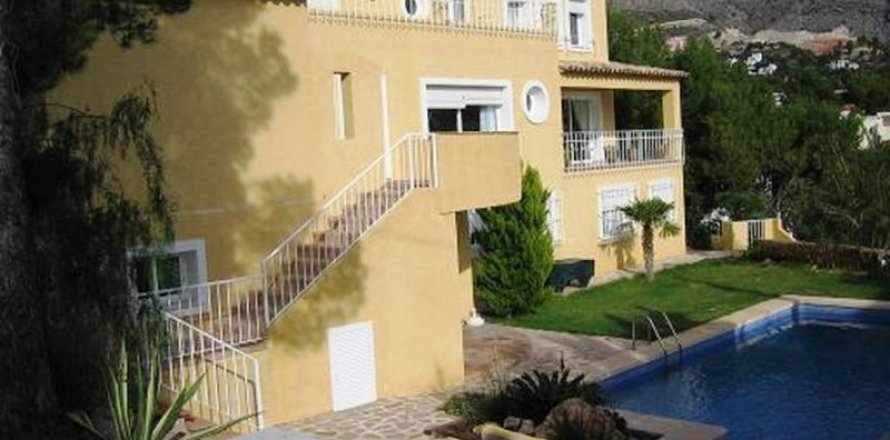 Villa in Altea, Alicante, Spanien 8 Schlafzimmer, 500 m2 Nr. 46104