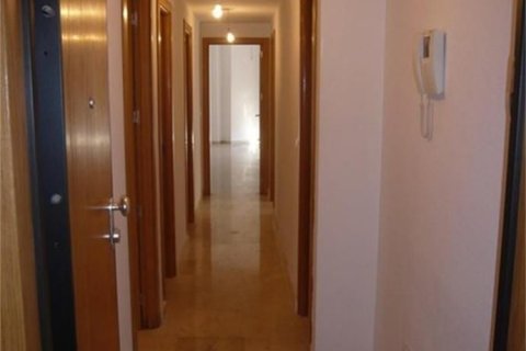 Wohnung zum Verkauf in Alicante, Spanien 4 Schlafzimmer, 140 m2 Nr. 46040 - Foto 10