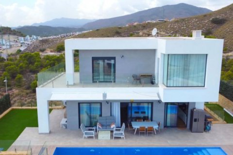 Villa zum Verkauf in Finestrat, Alicante, Spanien 4 Schlafzimmer, 300 m2 Nr. 41480 - Foto 6