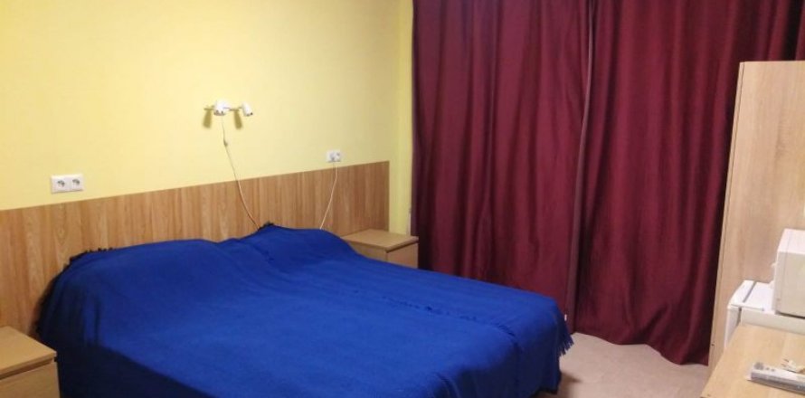 Hotel in Alicante, Spanien 8 Schlafzimmer, 250 m2 Nr. 42799