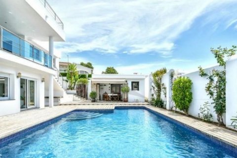 Villa zum Verkauf in Benissa, Alicante, Spanien 6 Schlafzimmer, 385 m2 Nr. 42965 - Foto 2