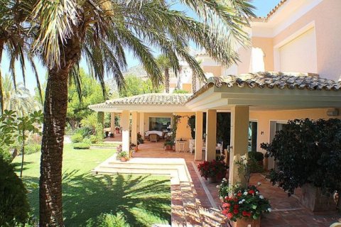 Villa zum Verkauf in Zona Altea Hills, Alicante, Spanien 5 Schlafzimmer, 1 m2 Nr. 43591 - Foto 2