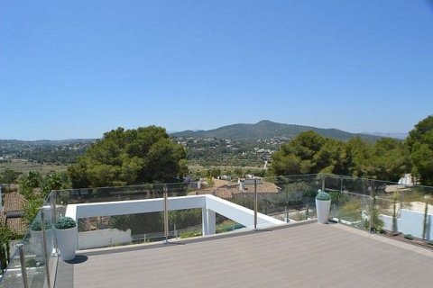 Villa zum Verkauf in Javea, Alicante, Spanien 3 Schlafzimmer, 320 m2 Nr. 43304 - Foto 2