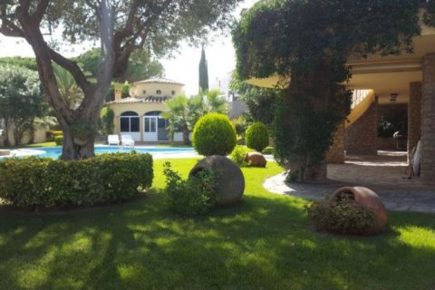 Villa zum Verkauf in L'Escala, Girona, Spanien 4 Schlafzimmer, 475 m2 Nr. 42927 - Foto 4