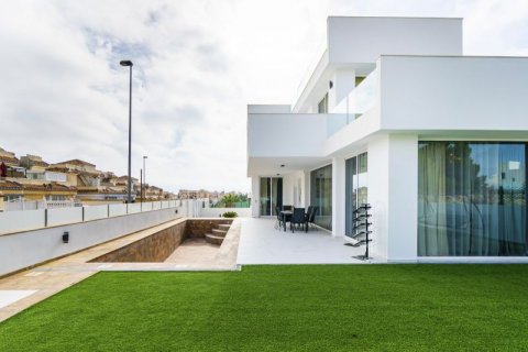 Villa zum Verkauf in Alicante, Spanien 3 Schlafzimmer, 134 m2 Nr. 41715 - Foto 3