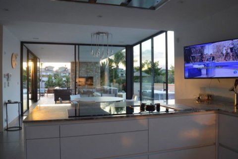 Villa zum Verkauf in Alicante, Spanien 4 Schlafzimmer, 615 m2 Nr. 42813 - Foto 10