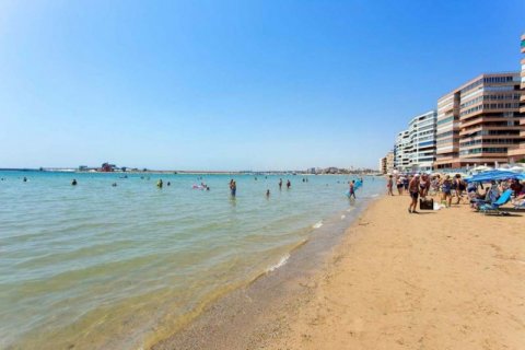 Penthäuser zum Verkauf Torrevieja, Alicante, Spanien 2 Schlafzimmer, 68 m2 Nr. 46081 - Foto 2