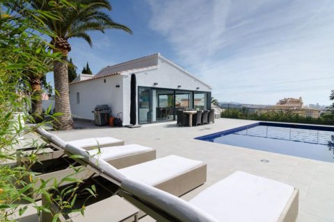 Villa zum Verkauf in Calpe, Alicante, Spanien 5 Schlafzimmer, 200 m2 Nr. 43930 - Foto 3