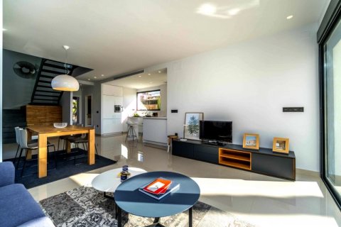 Villa zum Verkauf in Santa Pola, Alicante, Spanien 3 Schlafzimmer, 247 m2 Nr. 43516 - Foto 6