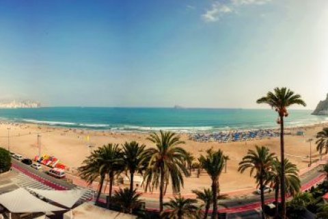 Wohnung zum Verkauf in Benidorm, Alicante, Spanien 2 Schlafzimmer, 178 m2 Nr. 44984 - Foto 2