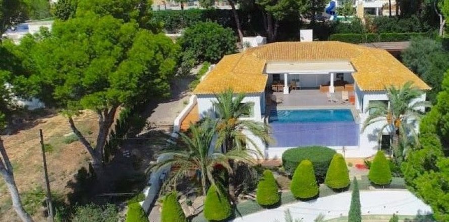 Villa in Altea, Alicante, Spanien 4 Schlafzimmer, 400 m2 Nr. 41745