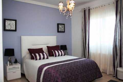 Villa zum Verkauf in Calpe, Alicante, Spanien 4 Schlafzimmer, 300 m2 Nr. 45624 - Foto 9