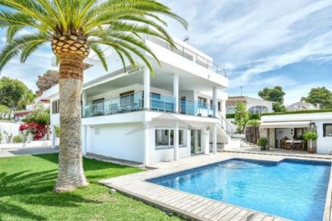 Villa zum Verkauf in Benissa, Alicante, Spanien 6 Schlafzimmer, 385 m2 Nr. 42965 - Foto 3