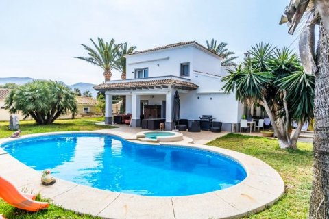 Villa zum Verkauf in Benidorm, Alicante, Spanien 3 Schlafzimmer, 196 m2 Nr. 44222 - Foto 5
