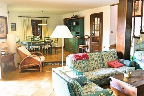 Villa zum Verkauf in Moraira, Alicante, Spanien 5 Schlafzimmer, 210 m2 Nr. 44003 - Foto 9