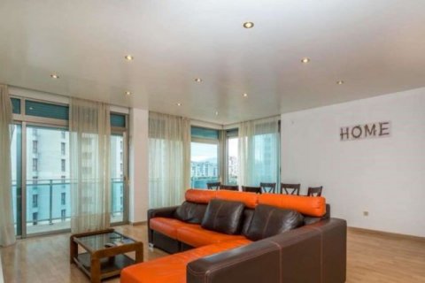 Wohnung zum Verkauf in Benidorm, Alicante, Spanien 3 Schlafzimmer, 197 m2 Nr. 42185 - Foto 6