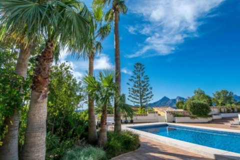 Villa zum Verkauf in Altea, Alicante, Spanien 6 Schlafzimmer, 275 m2 Nr. 42761 - Foto 4