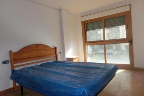 Wohnung zum Verkauf in Alicante, Spanien 2 Schlafzimmer, 80 m2 Nr. 45965 - Foto 3