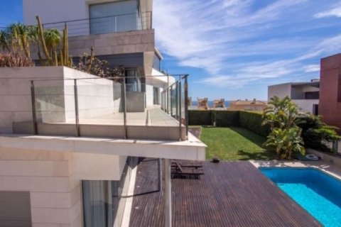 Villa zum Verkauf in Alicante, Spanien 5 Schlafzimmer, 900 m2 Nr. 44941 - Foto 3