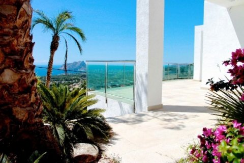 Villa zum Verkauf in Benissa, Alicante, Spanien 3 Schlafzimmer, 320 m2 Nr. 44435 - Foto 3