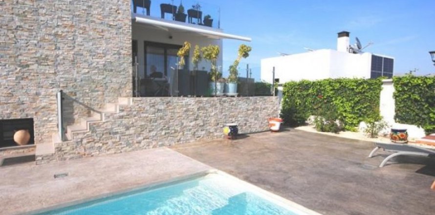 Villa in Polop, Alicante, Spanien 3 Schlafzimmer, 183 m2 Nr. 41547