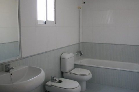 Wohnung zum Verkauf in Torrevieja, Alicante, Spanien 3 Schlafzimmer, 127 m2 Nr. 46090 - Foto 4