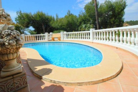 Villa zum Verkauf in Altea, Alicante, Spanien 5 Schlafzimmer, 212 m2 Nr. 41693 - Foto 3