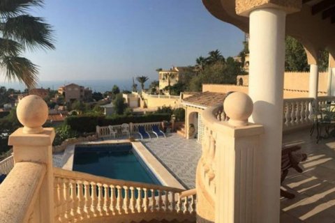 Villa zum Verkauf in El Campello, Alicante, Spanien 4 Schlafzimmer,  Nr. 44110 - Foto 3