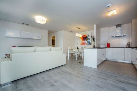 Penthäuser zum Verkauf in Villamartin, Alicante, Spanien 2 Schlafzimmer, 74 m2 Nr. 43855 - Foto 7