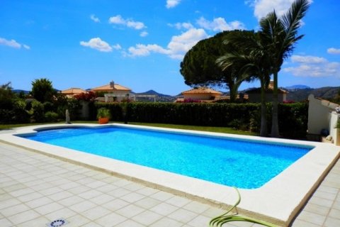 Villa zum Verkauf in Denia, Alicante, Spanien 3 Schlafzimmer, 234 m2 Nr. 45503 - Foto 2