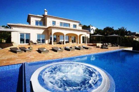 Villa zum Verkauf in Benissa, Alicante, Spanien 6 Schlafzimmer, 898 m2 Nr. 45516 - Foto 4