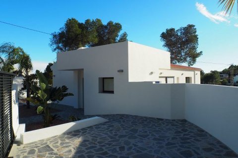 Villa zum Verkauf in Benissa, Alicante, Spanien 4 Schlafzimmer, 180 m2 Nr. 45215 - Foto 4