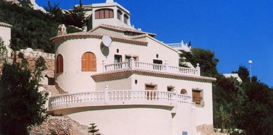 Villa in Cumbre Del Sol, Alicante, Spanien 3 Schlafzimmer, 246 m2 Nr. 44373