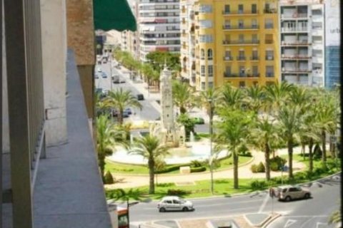 Penthäuser zum Verkauf in Alicante, Spanien 3 Schlafzimmer, 160 m2 Nr. 45914 - Foto 7