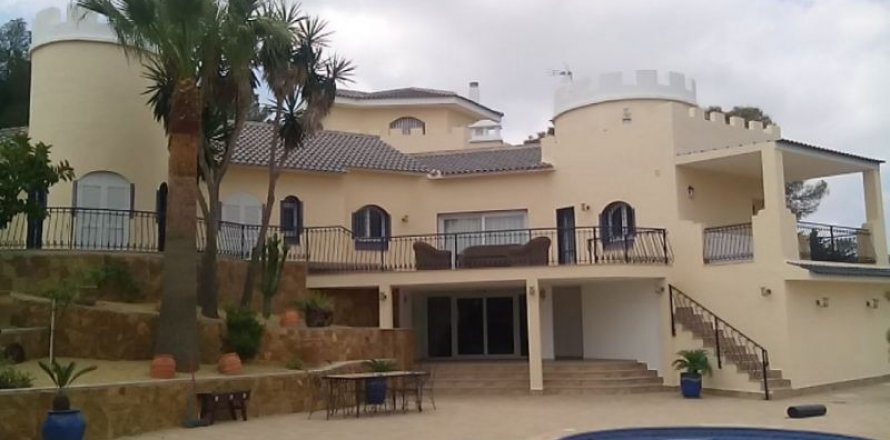 Villa in La Manga del Mar Menor, Murcia, Spanien 5 Schlafzimmer, 667 m2 Nr. 44627